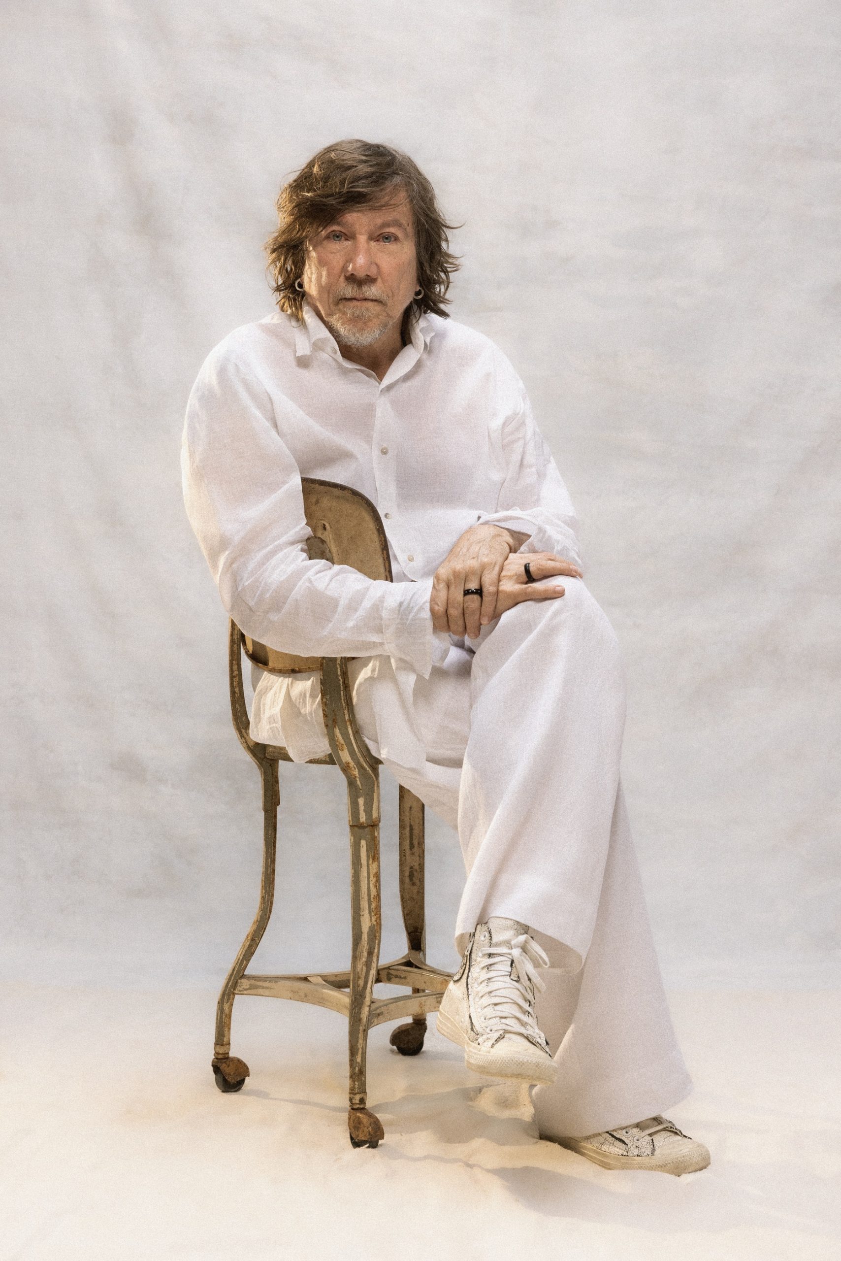 revistaprosaversoearte.com - Lenine lan&ccedil;a &aacute;lbum 'Eita', um manifesto de liberdade