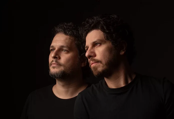 Vanguart faz show de lançamento no Teatro Prio, no Rio de Janeiro