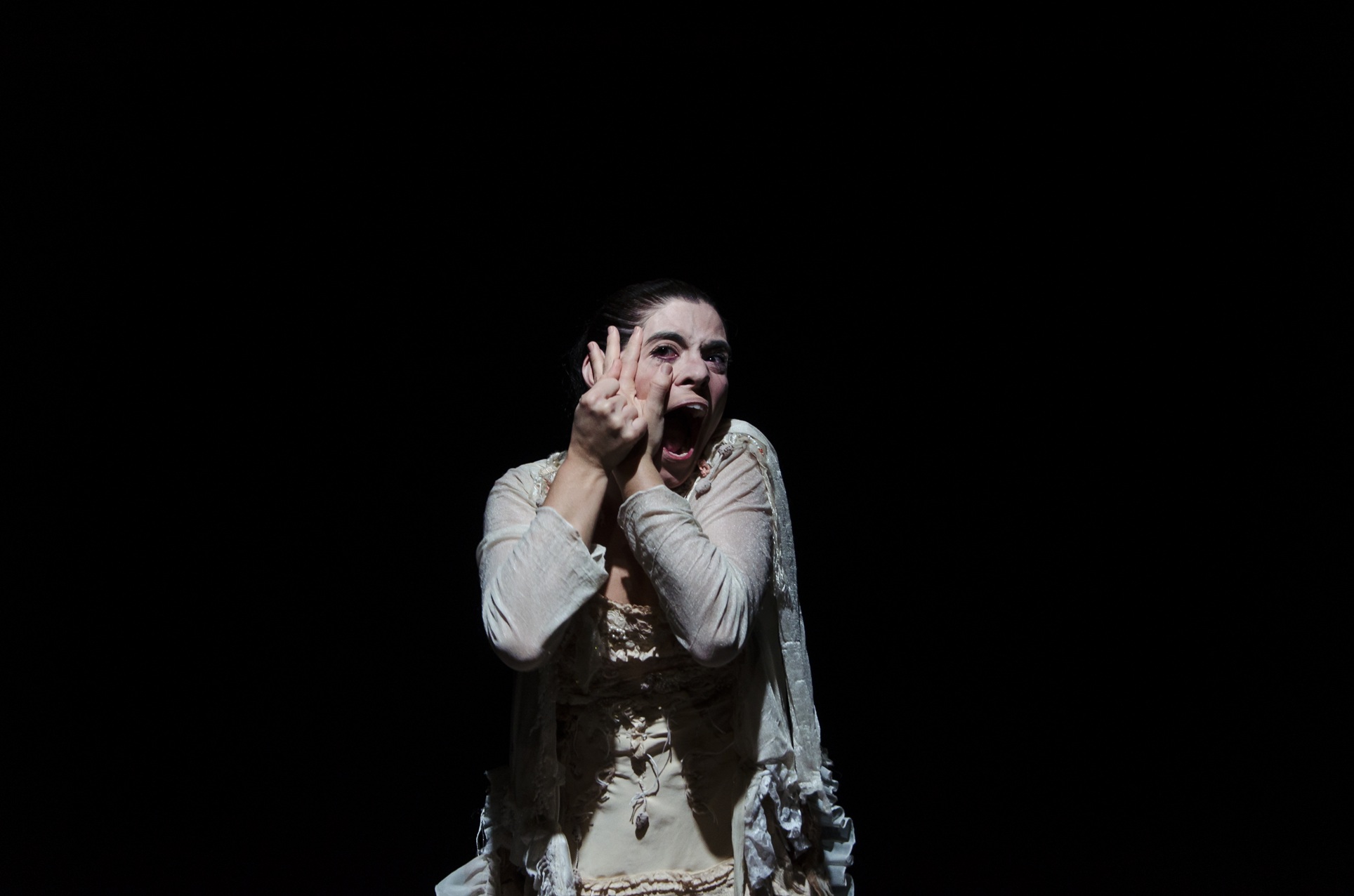 revistaprosaversoearte.com - Espet&aacute;culo 'Como Todos os Atos Humanos' estreia no Sesc Pinheiros