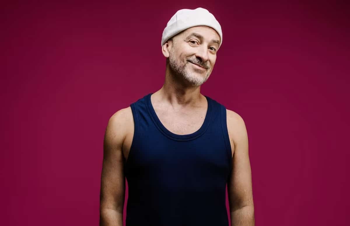 revistaprosaversoearte.com - Lucas Santtana lan&ccedil;a &aacute;lbum 'Brasiliano'