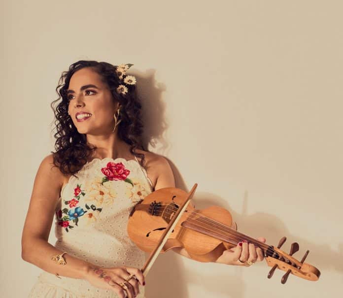 Casa do Choro | Carol Panesi Trio apresenta show ‘Festejo Brasileiro’