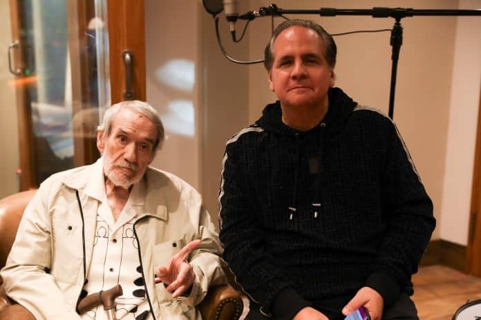 Airto Moreira e Ricardo Bacelar lançam ‘Mestre Novo da Guiné’