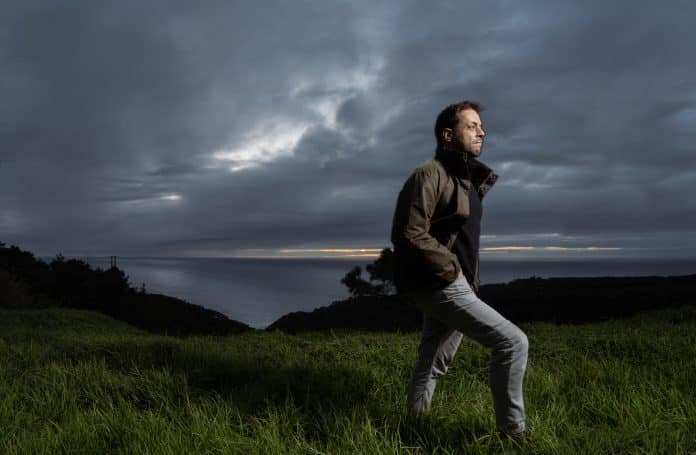 António Zambujo em turnê: 12 shows no Brasil marcam lançamento de novo disco