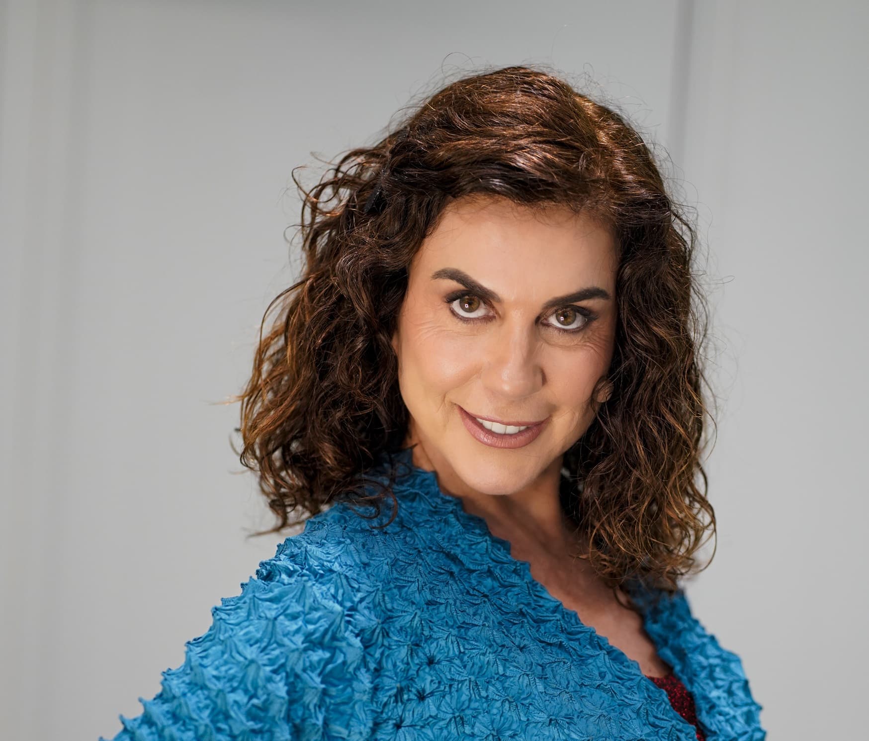 revistaprosaversoearte.com - Angela Dippe volta em cartaz com 'Da Puberdade &agrave; Menopausa'
