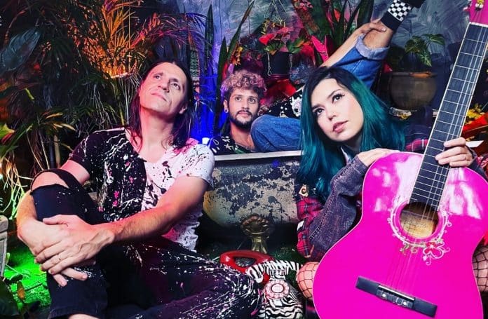 Drenna se apresentará no Teatro do SESC de Barra Mansa/RJ