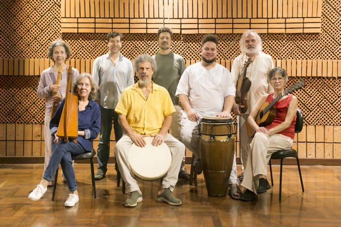 Grupo Anima lança álbum e livro ‘Na Pancada Desvairada’ celebrando 35 anos de atuação