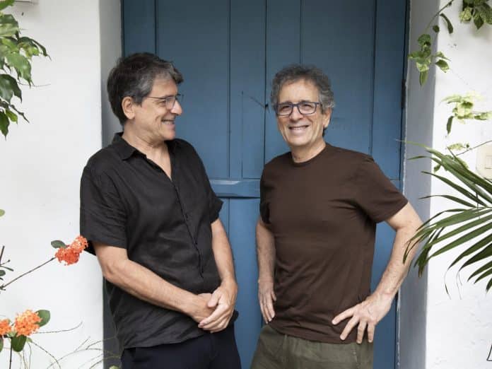 Mario Adnet e Chico Adnet se apresentam na Acaso Cultural