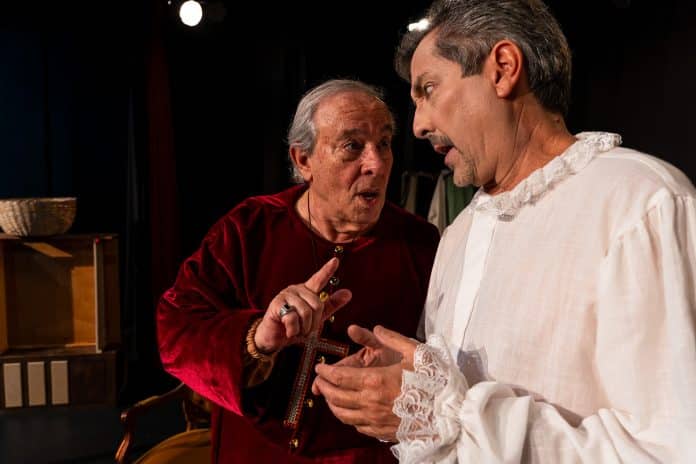 Comédia inédita ‘O Diabo com Tetas’, de Dario Fo, estreia no Teatro Commune