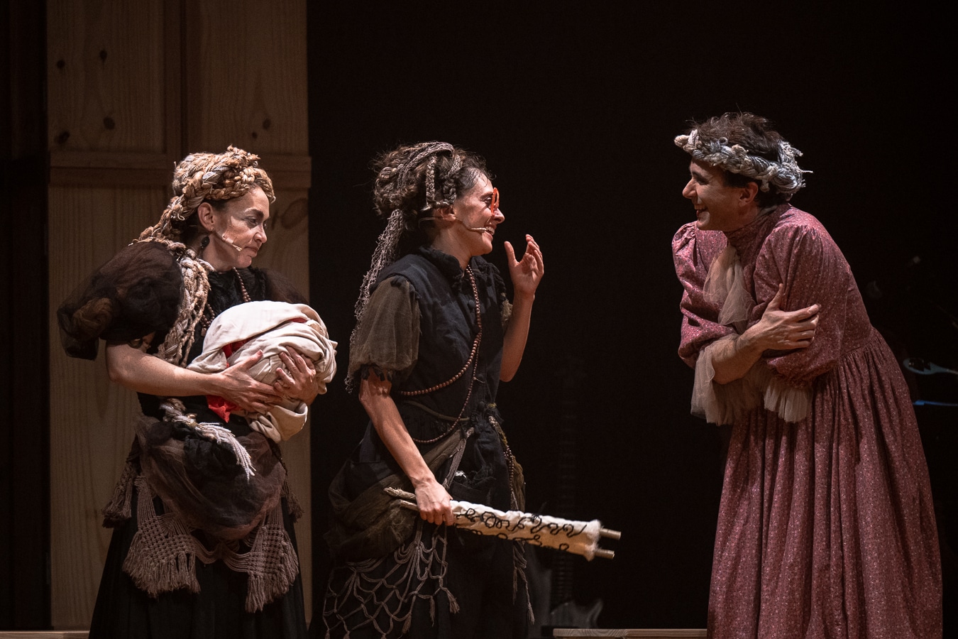 Clássico do teatro brasileiro, 'As Centenárias' estreia em São Paulo nova versão musical estrelada por Juliana Linhares e Laila Garin revistaprosaversoearte.com - Clássico do teatro brasileiro, 'As Centenárias' estreia em São Paulo nova versão musical estrelada por Juliana Linhares e Laila Garin