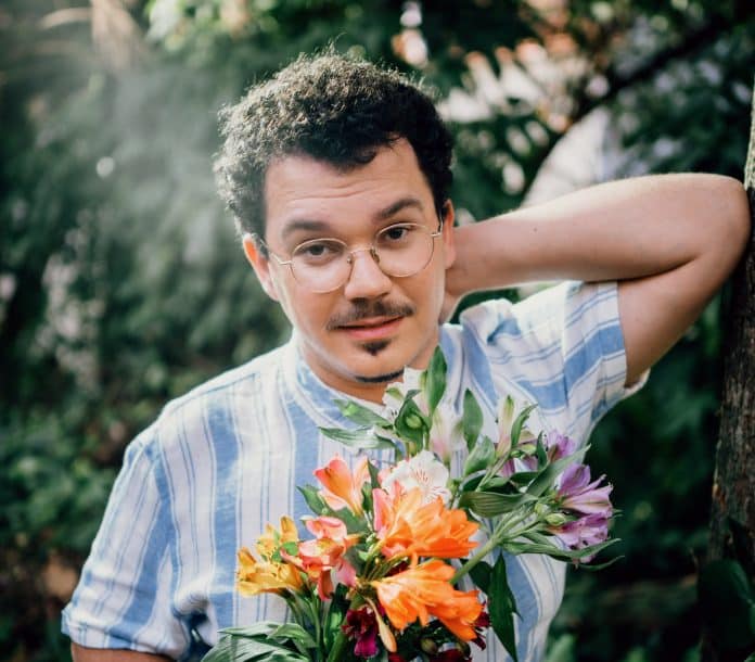 Giuliano Eriston lança álbum ‘Politonia’, pelo selo Indie Records