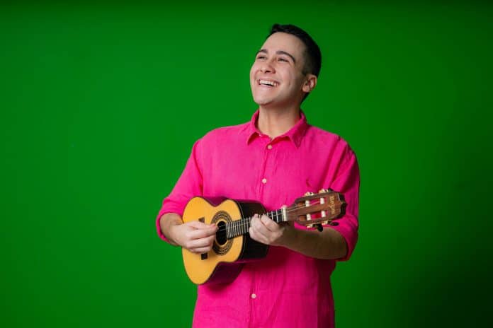 Enzo Belmonte lança single ‘Uma Rainha No Céu’, uma homenagem a Beth Carvalho