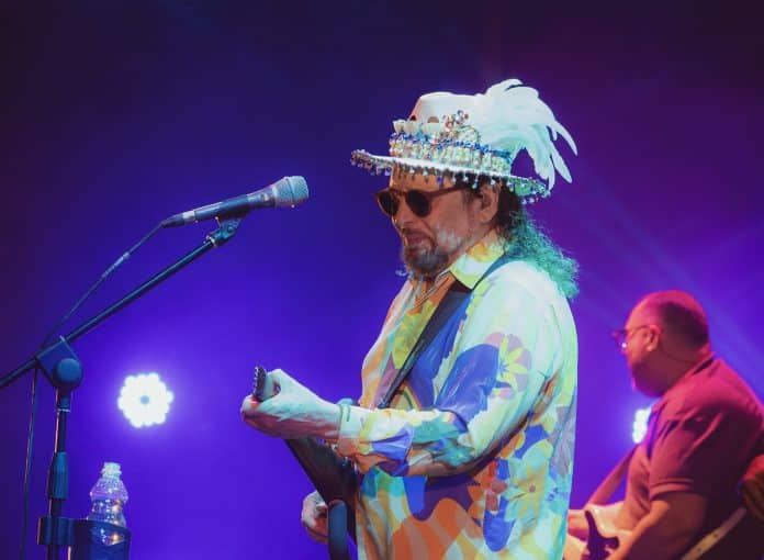 Geraldo Azevedo leva turnê ‘Oitentação’ a Porto Alegre