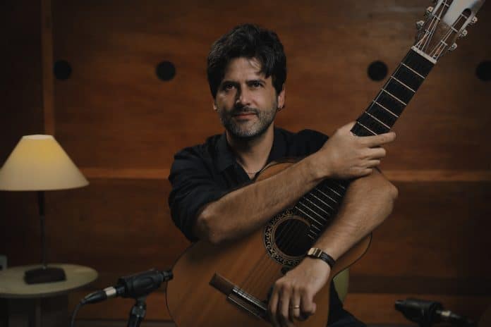 Música instrumental: violão de 7 cordas é o foco do novo projeto de Guilherme Lamas