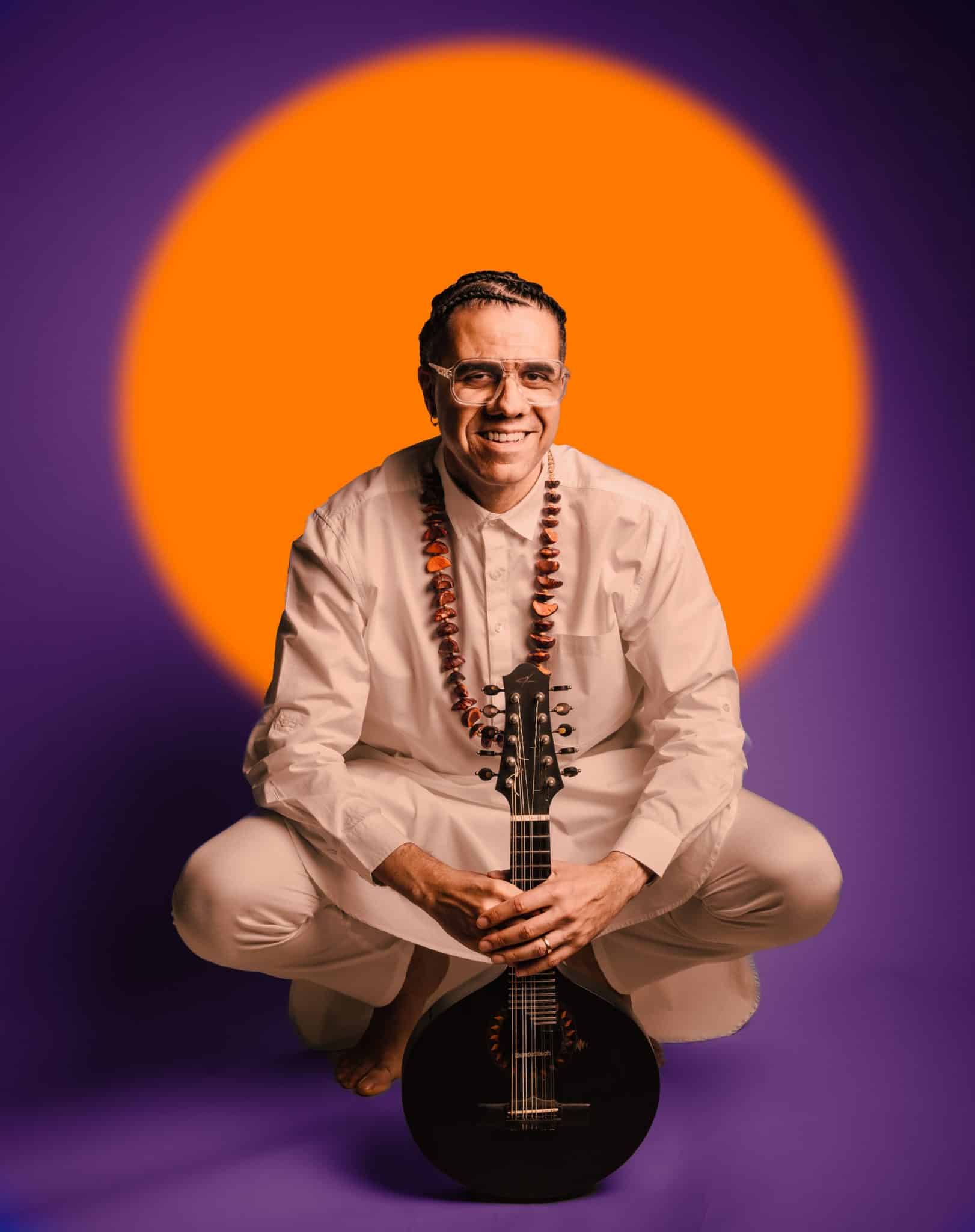 revistaprosaversoearte.com - Hamilton de Holanda Trio lan&ccedil;a &aacute;lbum 'Nova', um manifesto de virtuosismo e conex&atilde;o global