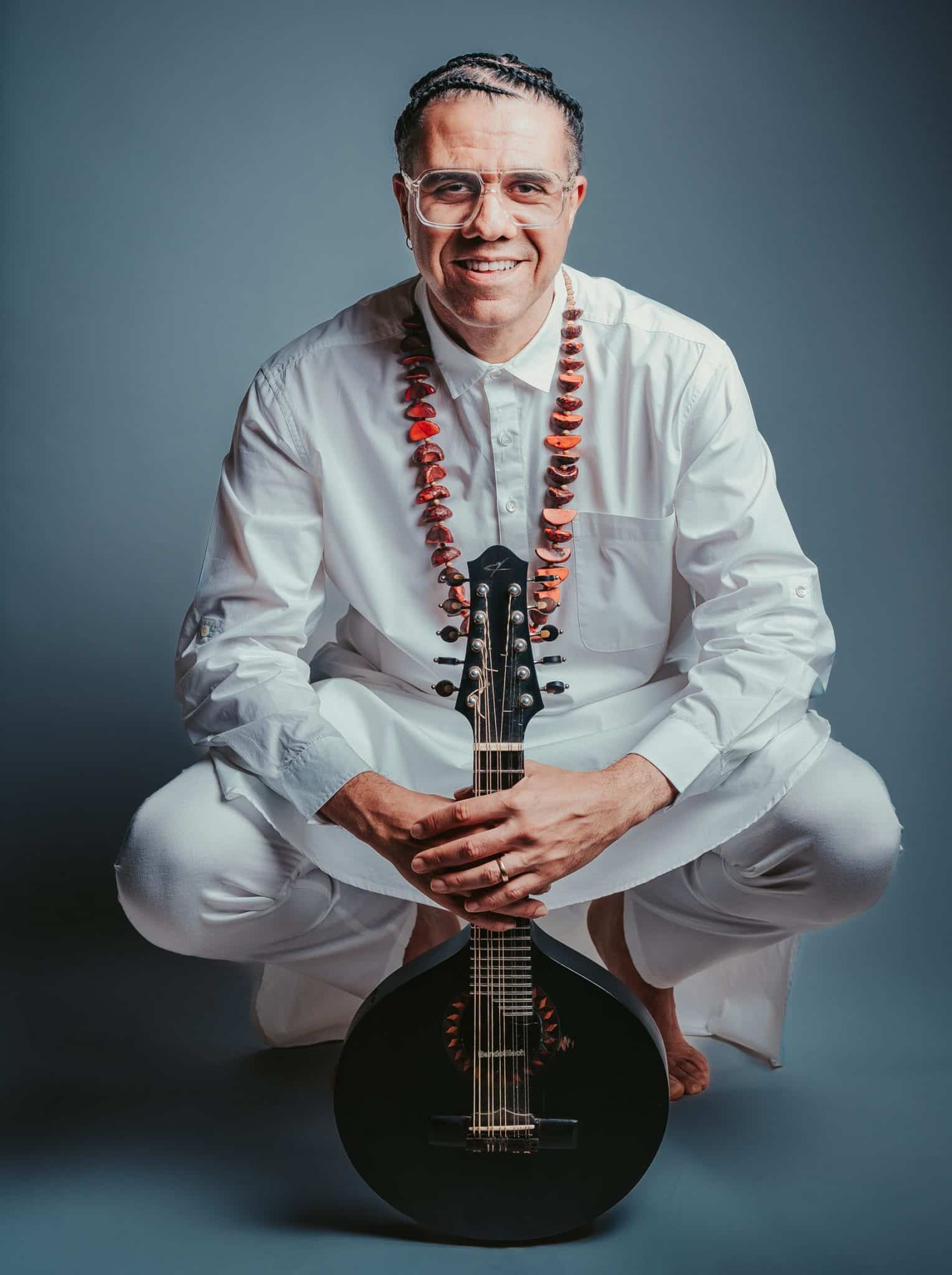 revistaprosaversoearte.com - Hamilton de Holanda Trio lan&ccedil;a &aacute;lbum 'Nova', um manifesto de virtuosismo e conex&atilde;o global