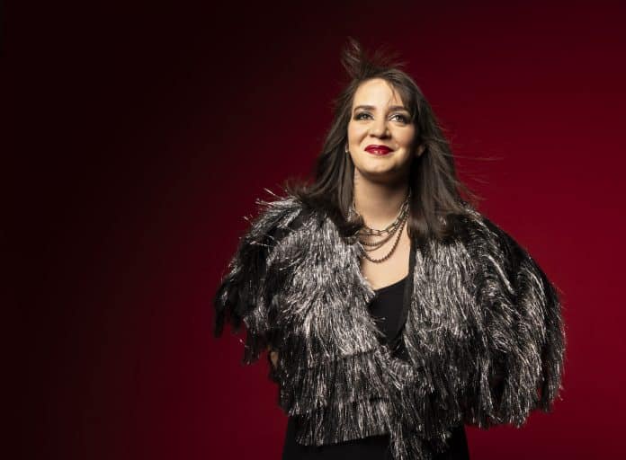 Linda Ramalho canta Pitty e Zé Ramalho em show no Centro de Música Carioca Artur da Távola