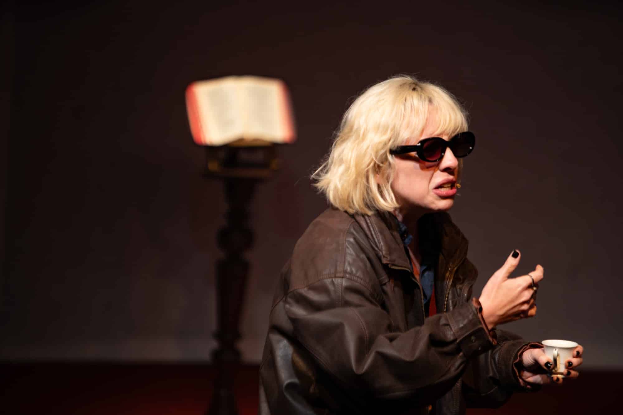 revistaprosaversoearte.com - Espet&aacute;culo 'Mam&atilde;o Papai' estreia no Teatro Glaucio Gill