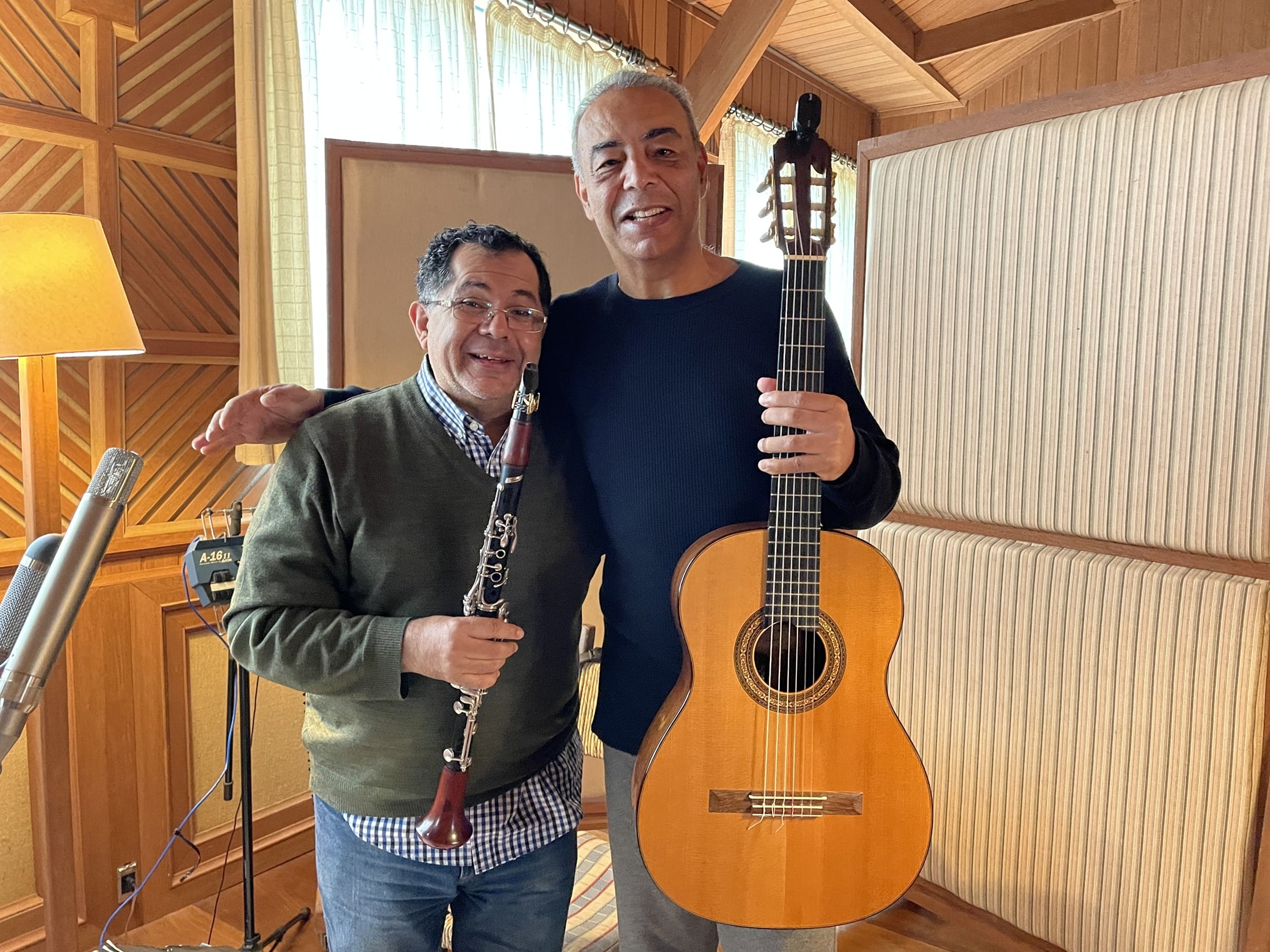 revistaprosaversoearte.com - Sergio Santos convida Nailor Proveta e lan&ccedil;a o &aacute;lbum 'Todo samba'