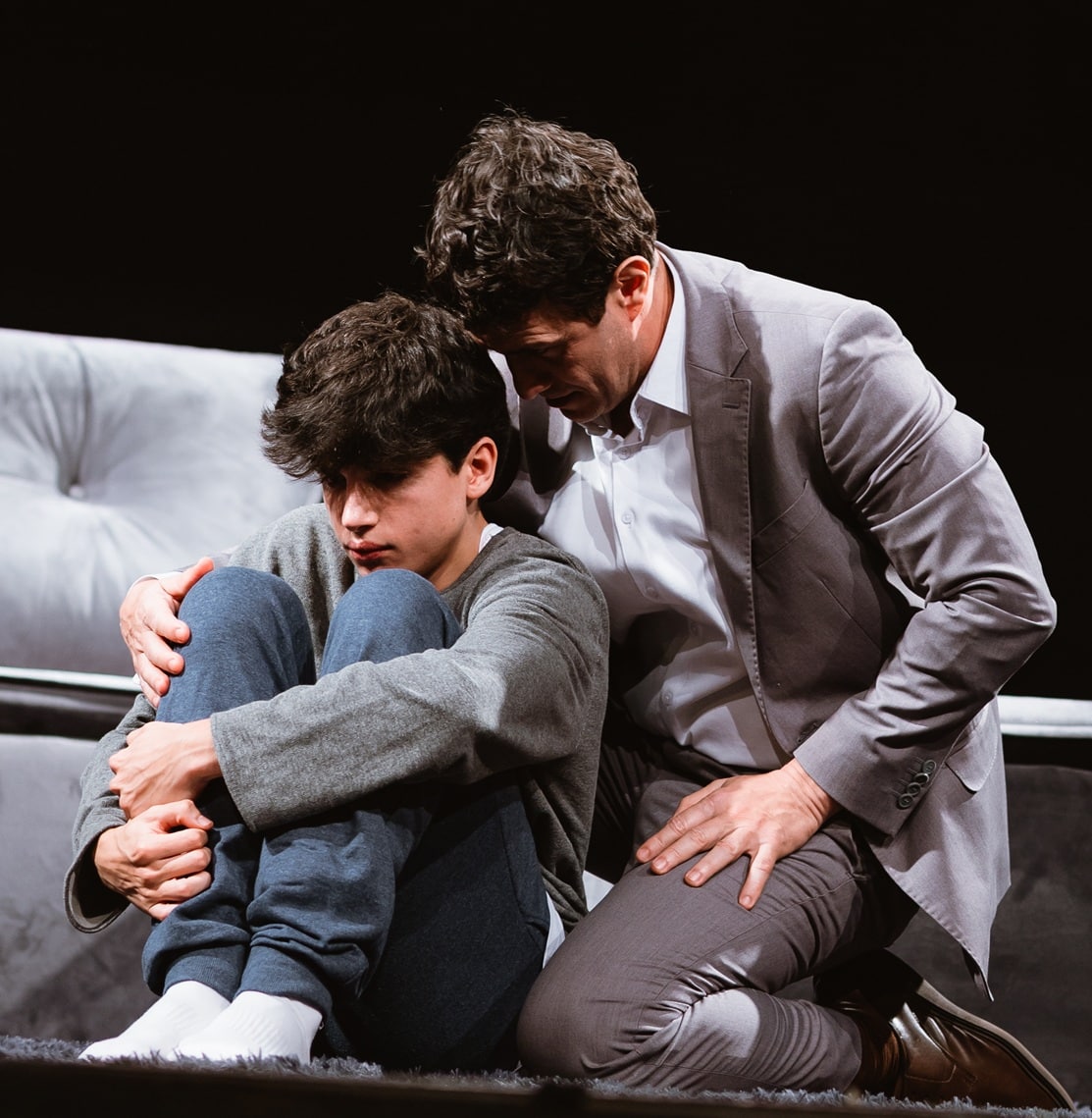revistaprosaversoearte.com - Sucesso de bilheteria, O Filho, do autor franc&ecirc;s Florian Zeller reestreia no Teatro B32