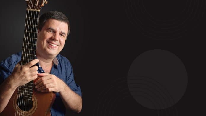 Violonista Paulo Aragão se apresenta no projeto Terças no Ipanema