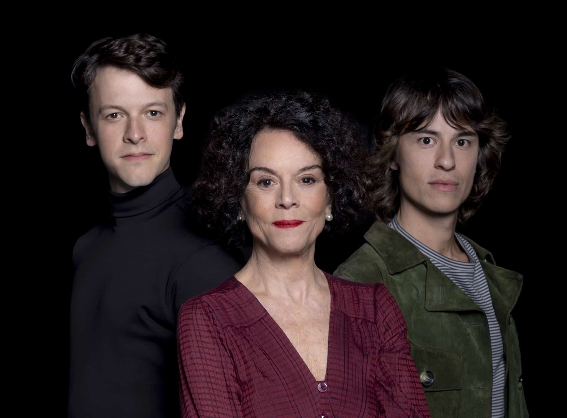 revistaprosaversoearte.com - Com dire&ccedil;&atilde;o de Clara Carvalho, &Eacute;dipo, trag&eacute;dia grega, vira thriller pol&iacute;tico no audit&oacute;rio do MASP