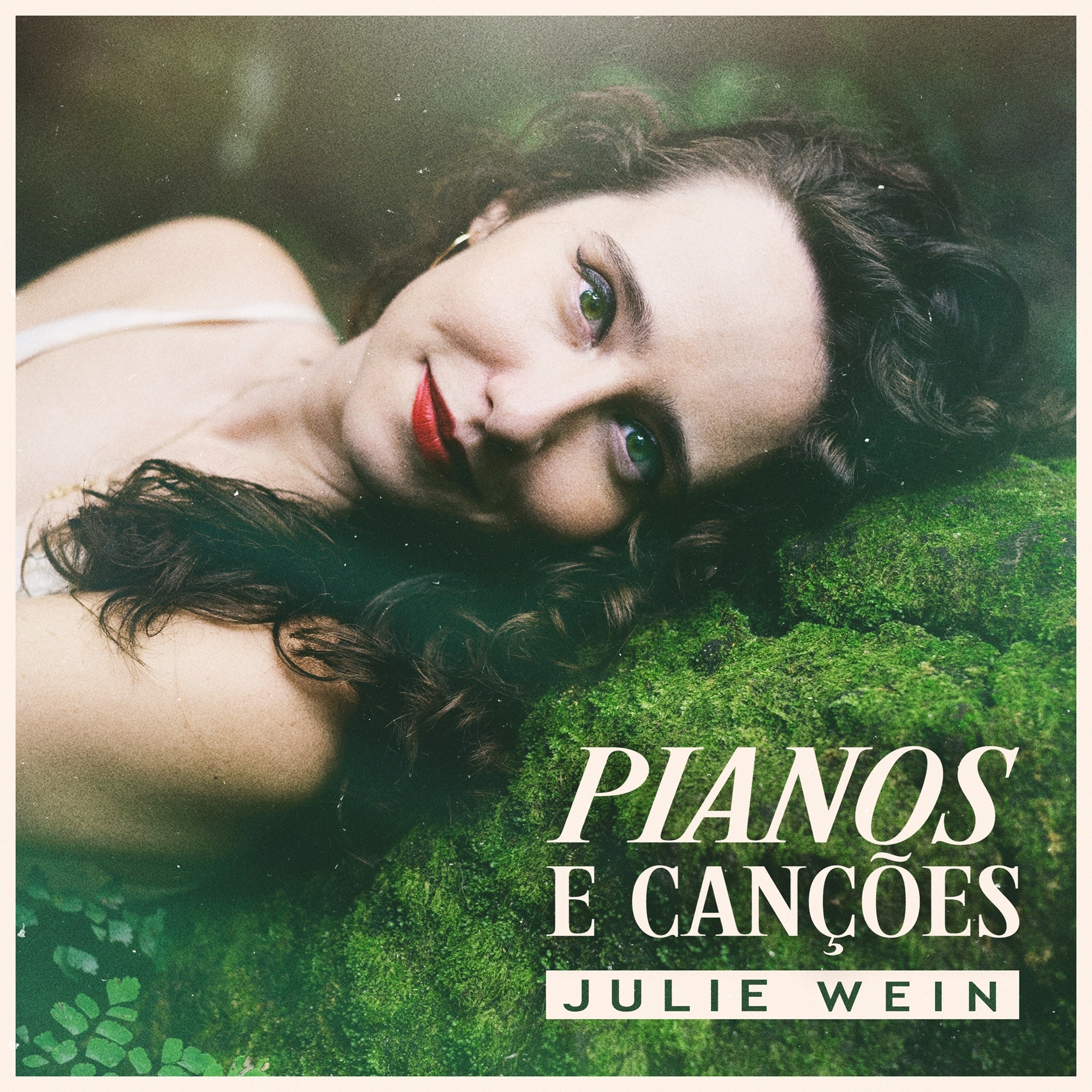 revistaprosaversoearte.com - Julie Wein lan&ccedil;a &aacute;lbum 'Pianos e Can&ccedil;&otilde;es', com participa&ccedil;&otilde;es especiais de Francis Hime e Ivan Lins