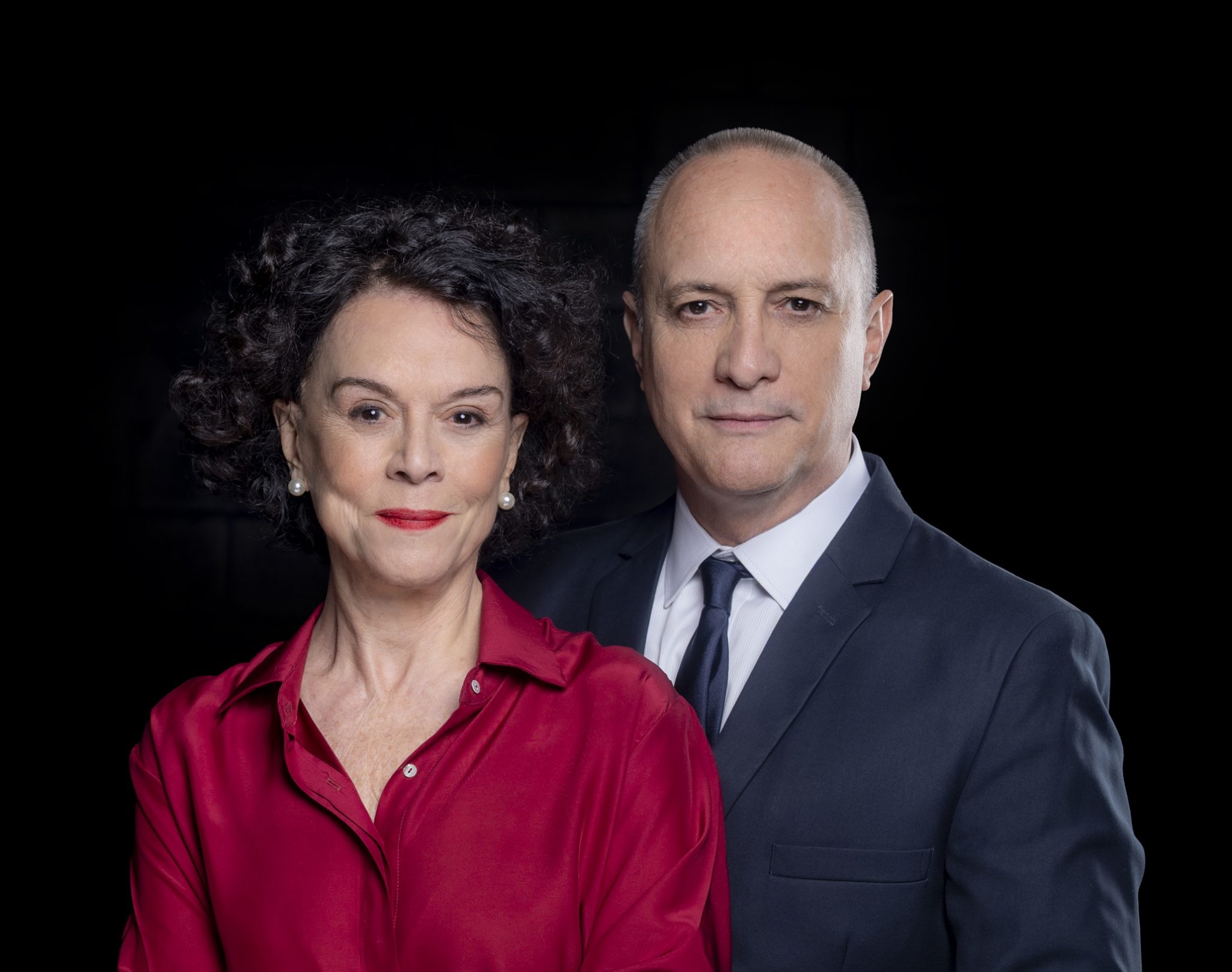 Com direção de Clara Carvalho, Édipo, tragédia grega, vira thriller político no auditório do MASP revistaprosaversoearte.com - Com direção de Clara Carvalho, Édipo, tragédia grega, vira thriller político no auditório do MASP