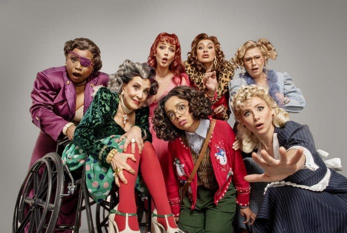 Paula Capovilla entra para o elenco da montagem inspirada no clássico francês 8 Femmes