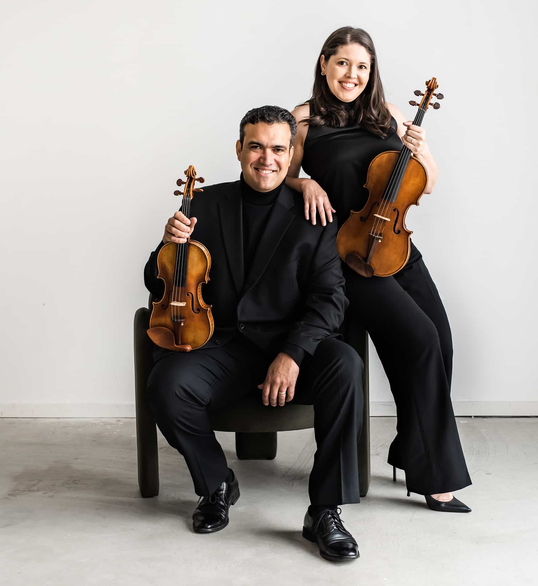 revistaprosaversoearte.com - Morim-Rufino Duo lan&ccedil;a &aacute;lbum 'Duoessence', pelo selo Azul Music