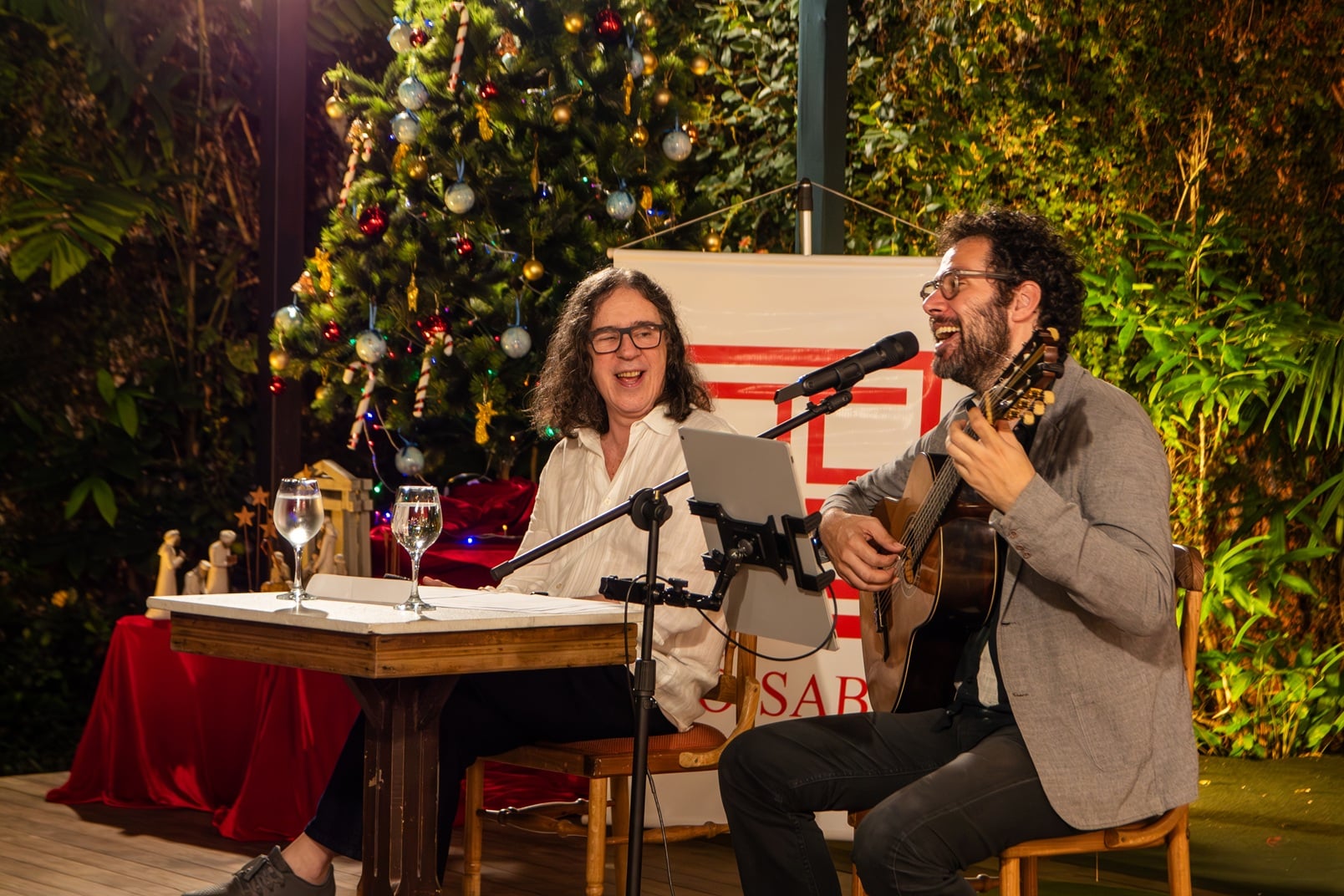 Geraldo Carneiro e Alfredo Del-Penho apresentam aula-espetáculo sobre Tom Jobim e Noel Rosa na Acaso Cultural revistaprosaversoearte.com - Geraldo Carneiro e Alfredo Del-Penho apresentam aula-espetáculo sobre Tom Jobim e Noel Rosa na Acaso Cultural