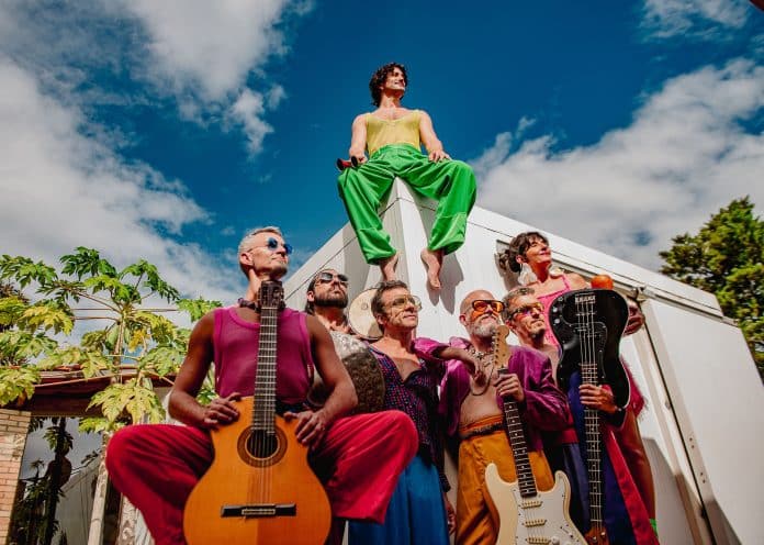 Saci Wèrè lança single ‘Manginha’, com participação de Flaira Ferro