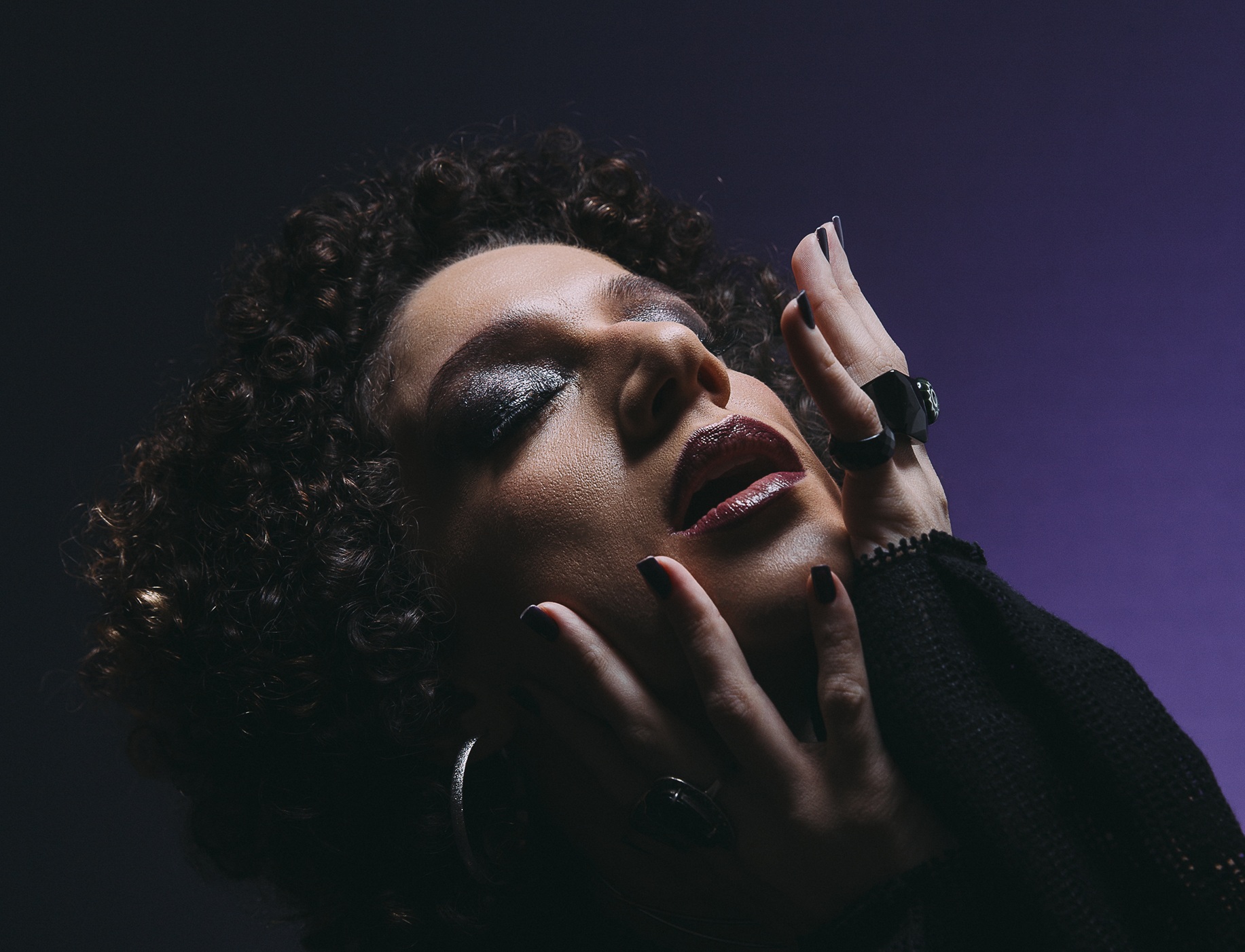 revistaprosaversoearte.com - Nadine, novo trabalho de Luiza Rom&atilde;o, chega ao Sesc Avenida Paulista para duas apresenta&ccedil;&otilde;es em junho