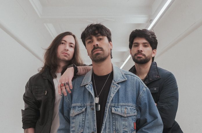 Othon Palace abre show do Scalene em BH