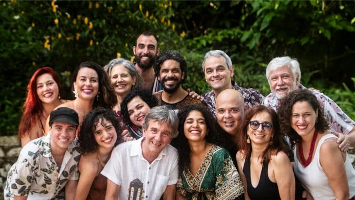 Grupo vocal Equale lança ‘Salve, Aldir!’, álbum em tributo a Aldir Blanc