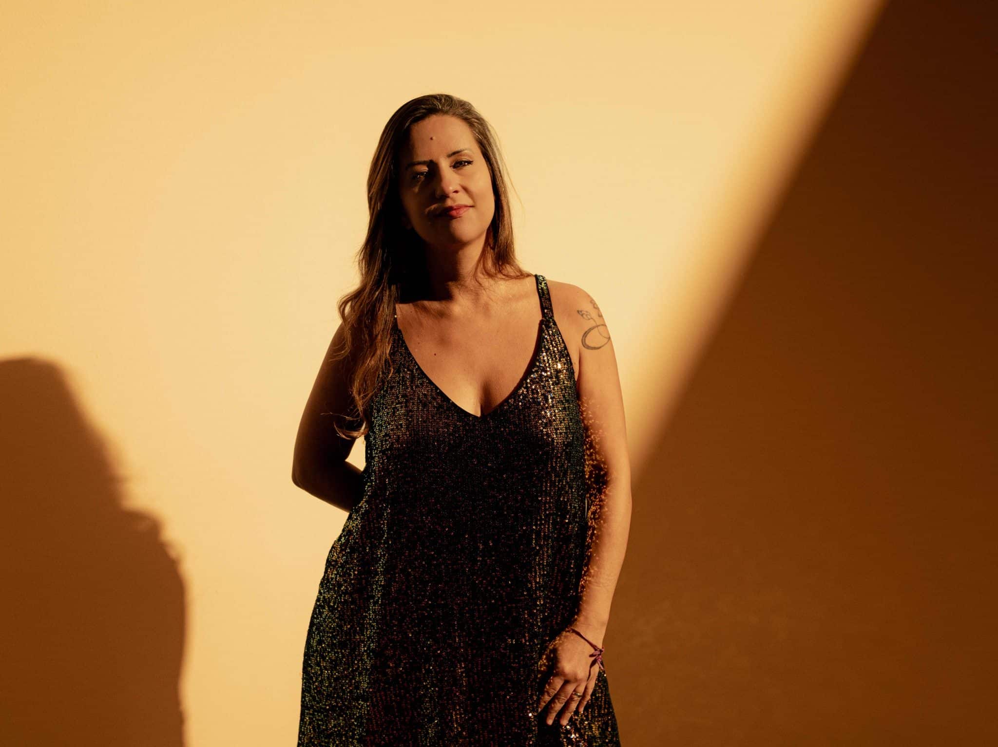 revistaprosaversoearte.com - Estrela Leminski lan&ccedil;a &aacute;lbum 'Completamente Poeta - Leminskanç&otilde;es 2'