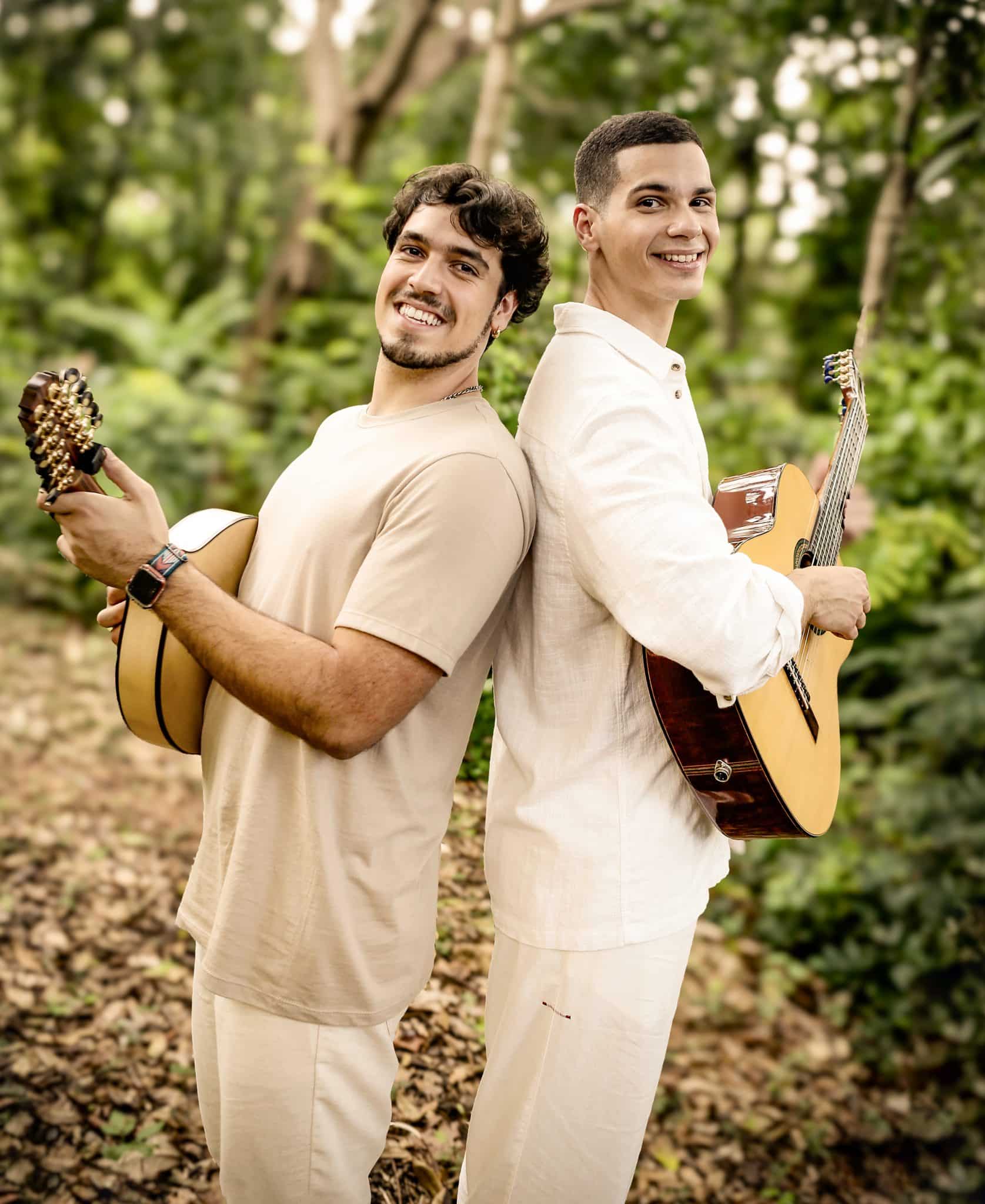 revistaprosaversoearte.com - Igor Souza e Ian Coury lan&ccedil;am &aacute;lbum 'Novos Caminhos'