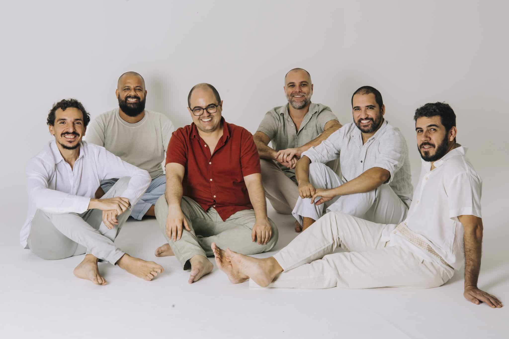 revistaprosaversoearte.com - Luis Barcelos lan&ccedil;a &aacute;lbum 'Choros, Afetos'