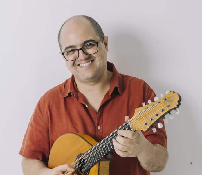 Luis Barcelos lança álbum ‘Choros, Afetos’