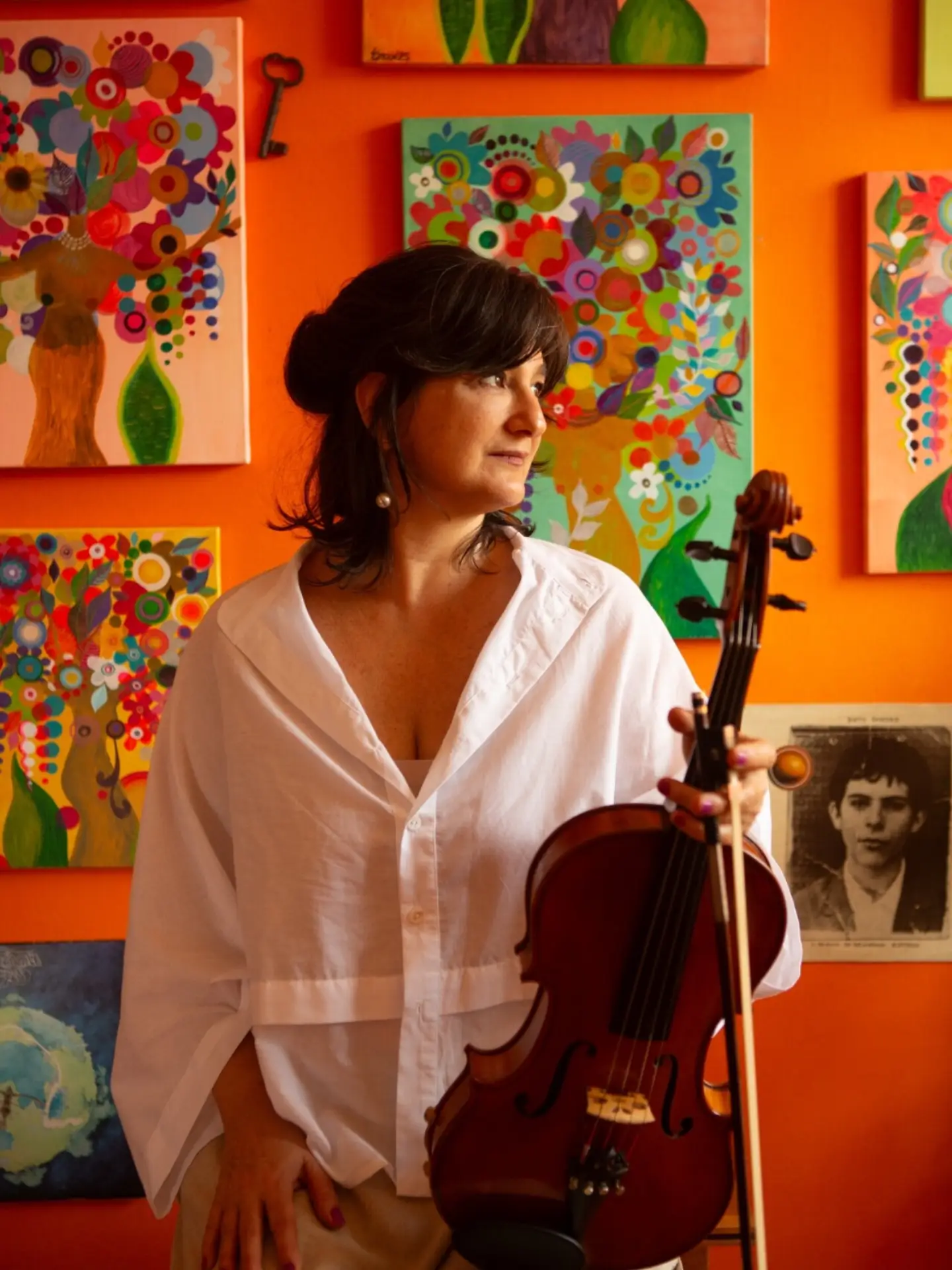 Tina Werneck lança álbum 'Cheguei Tinindo' revistaprosaversoearte.com - Tina Werneck lança álbum 'Cheguei Tinindo'