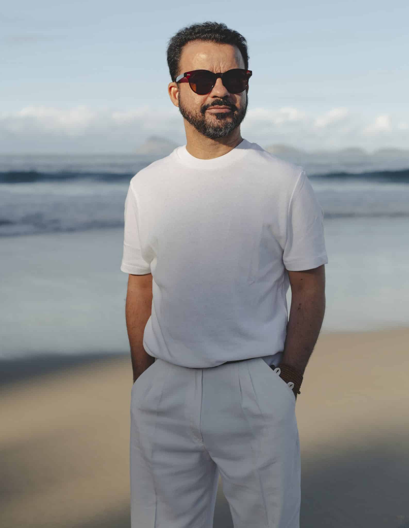 revistaprosaversoearte.com - Rocinante apresenta &aacute;lbum 'Marcelo Galter investiga a beleza sem fim de Dorival Caymmi'