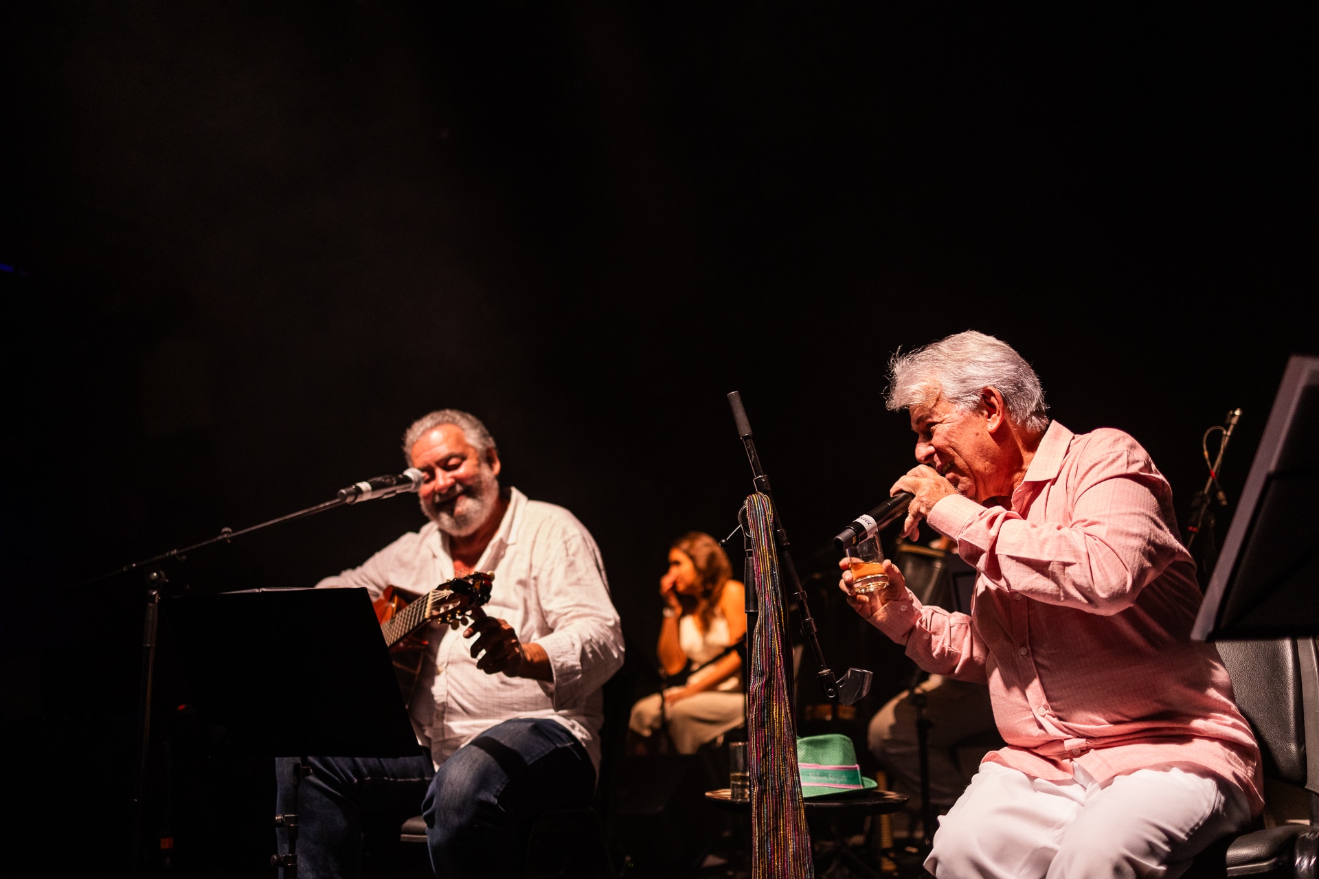 revistaprosaversoearte.com - "Samba, Livre, Leve e Solto" chega &agrave; sua segunda Roda no Glorioso Cultural Sob o Comando de Paul&atilde;o 7 Cordas
